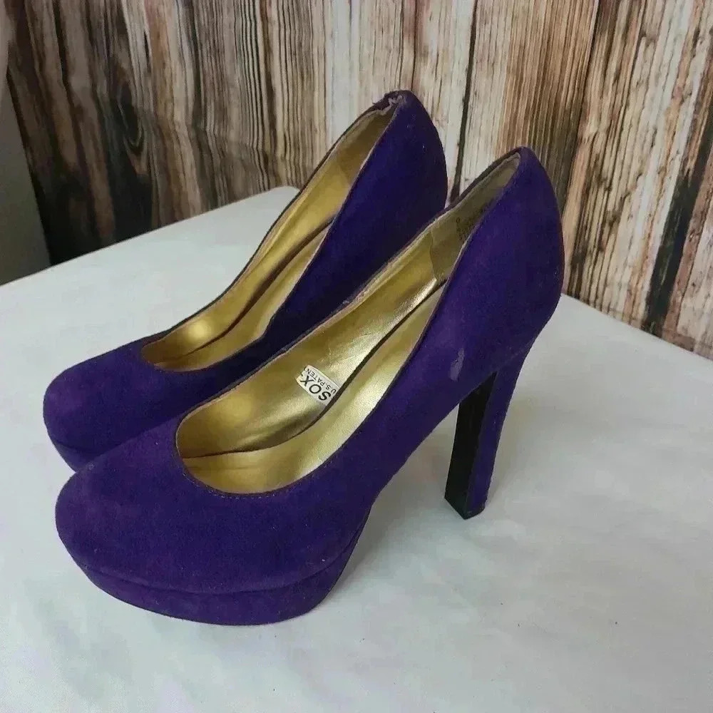 High heels - Picture 3 of 5